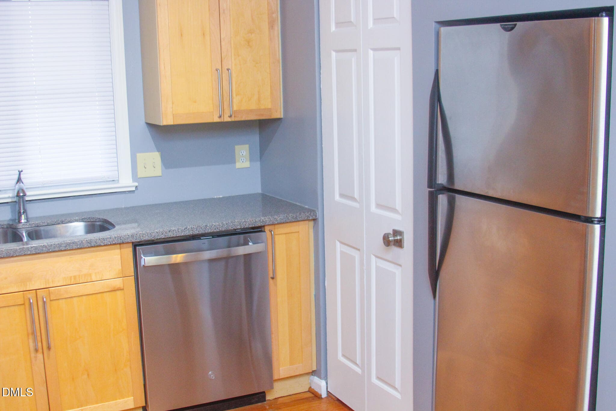 Condo-60 - 278 E Davie Street, Raleigh, NC 27601
