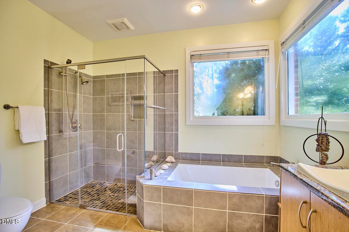 051 - 3001 Wild Meadow Drive, Durham, NC 27705