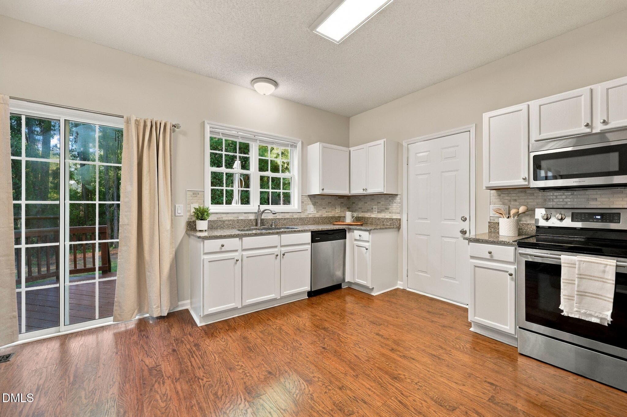 Kitchen - 2412 School Creek Place, Raleigh, NC 27606
