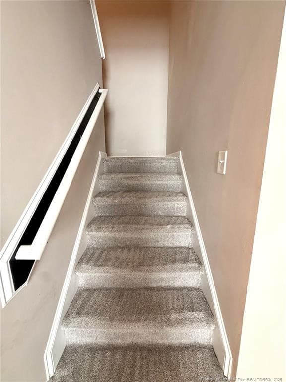 Photo 12 - 210 Roanoke Drive, Raeford, NC 28376