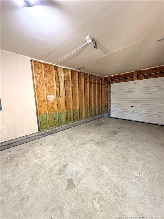 Photo 31 - 210 Roanoke Drive, Raeford, NC 28376