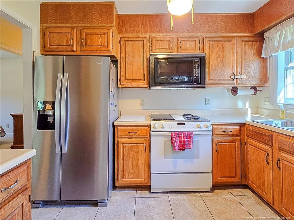 Photo 13 - 309 Porter Road, Hope Mills, NC 28348