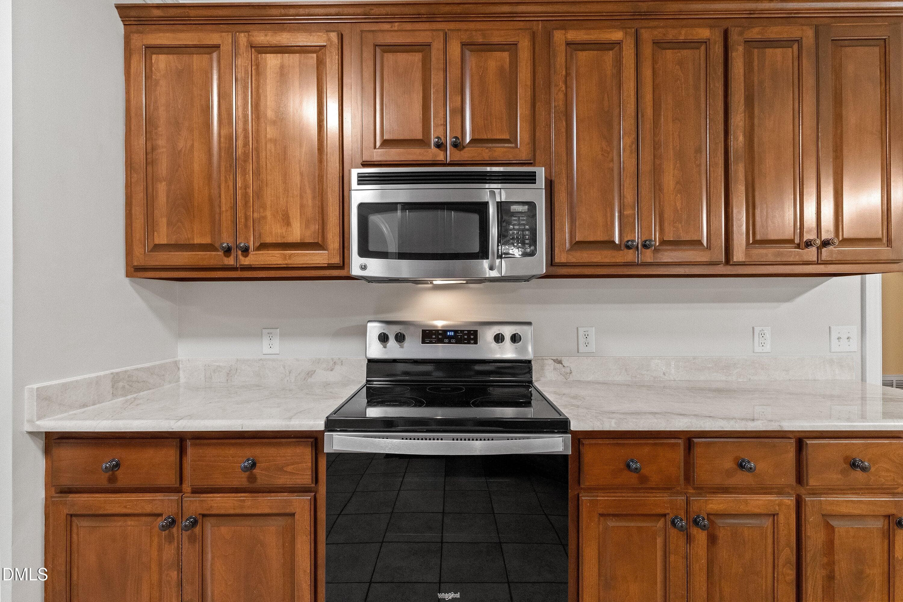 23-274 Cattle Farm Dr_0456 - 274 Cattle Farm Drive, Raleigh, NC 27603