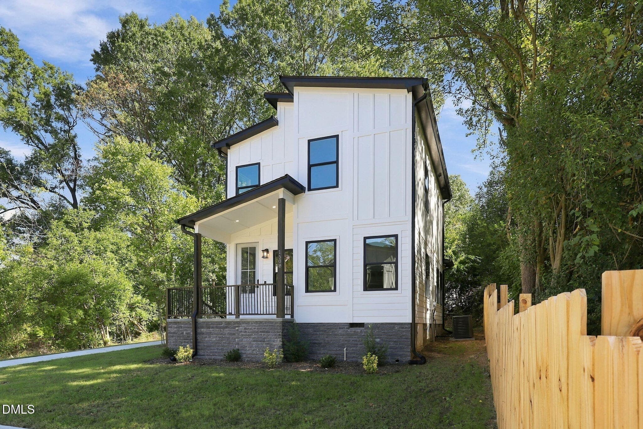 2-web-or-mls-IMG_0781_1 - 1508 N Hyde Park Avenue, Durham, NC 27701