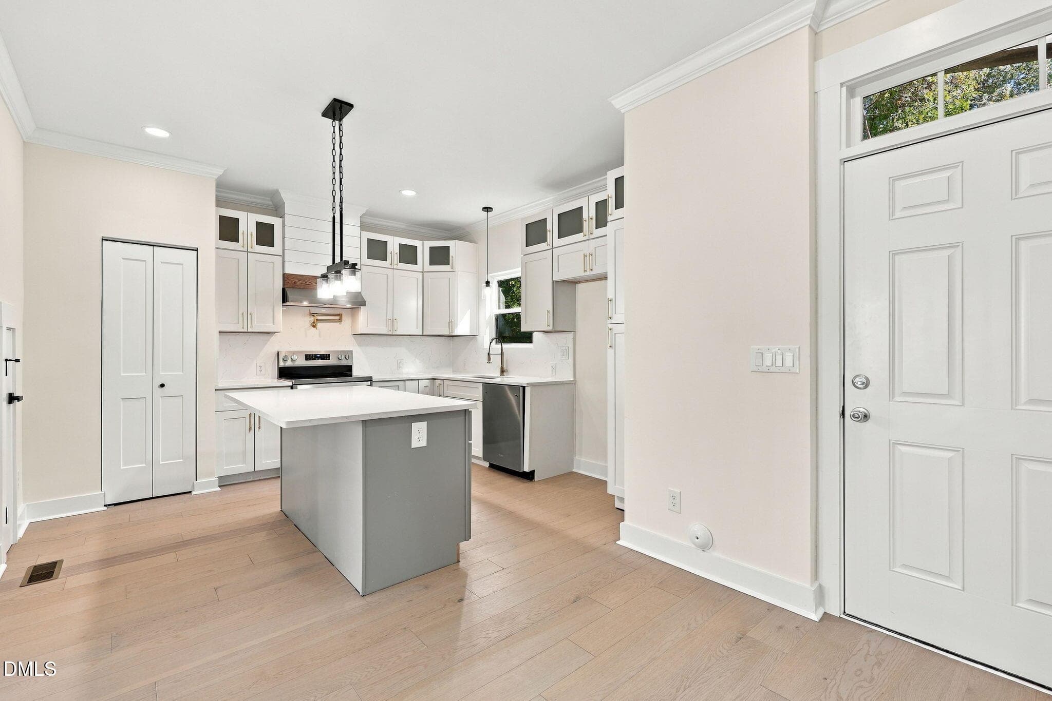 18-web-or-mls-IMG_0581 - 1508 N Hyde Park Avenue, Durham, NC 27701