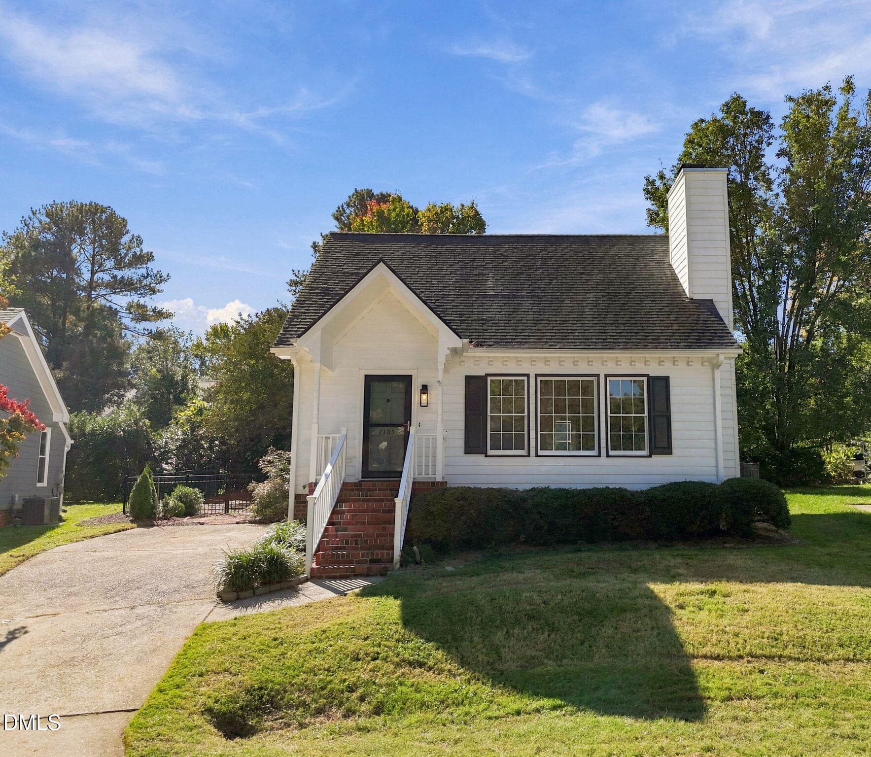 5-web-or-mls-DJI_20261021113007_0471_D_E - 7105 Kinross Drive, Raleigh, NC 27613