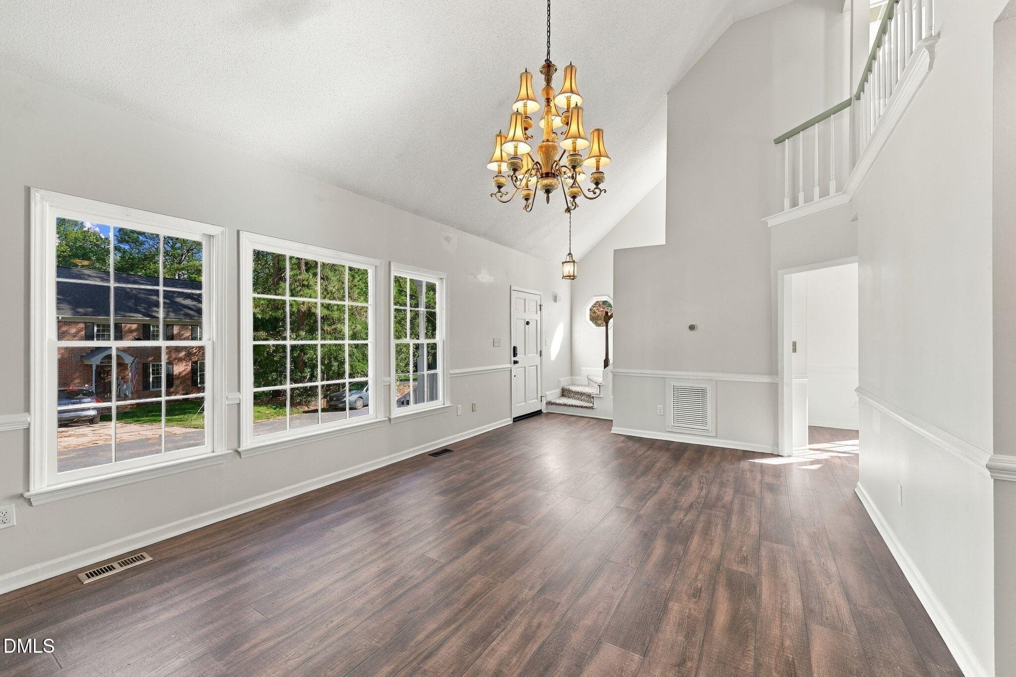 21-web-or-mls-IMG_1748 - 7105 Kinross Drive, Raleigh, NC 27613