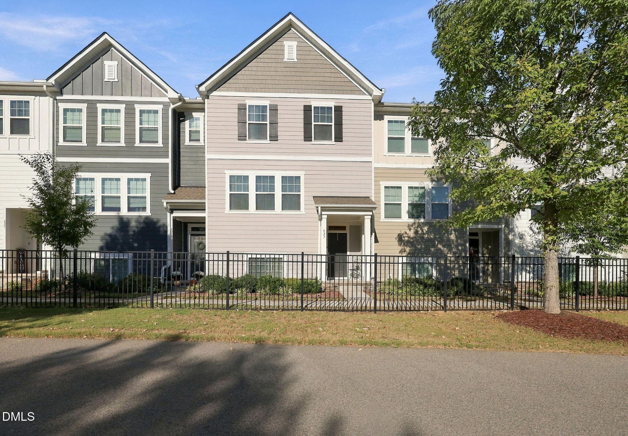 1-web-or-mls-IMG_0008_1_Edit - 627 Traditions Grande Boulevard, Wake Forest, NC 27587