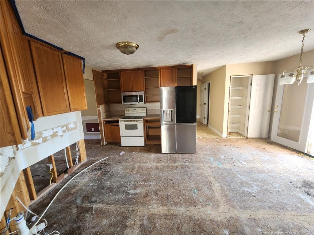 Photo 11 - 5419 Spreading Branch Road, Hope Mills, NC 28348