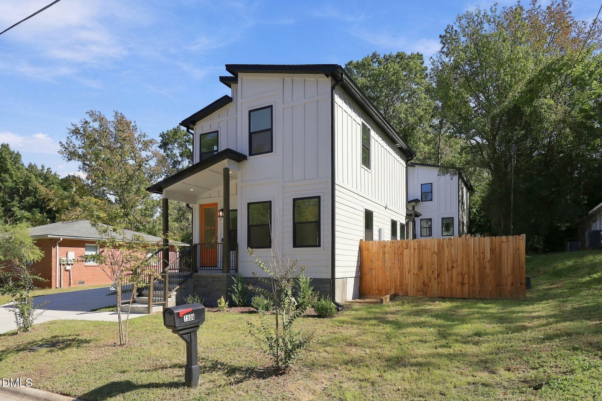 3-web-or-mls-IMG_0756_1 - 1506 N Hyde Park Avenue, Durham, NC 27701