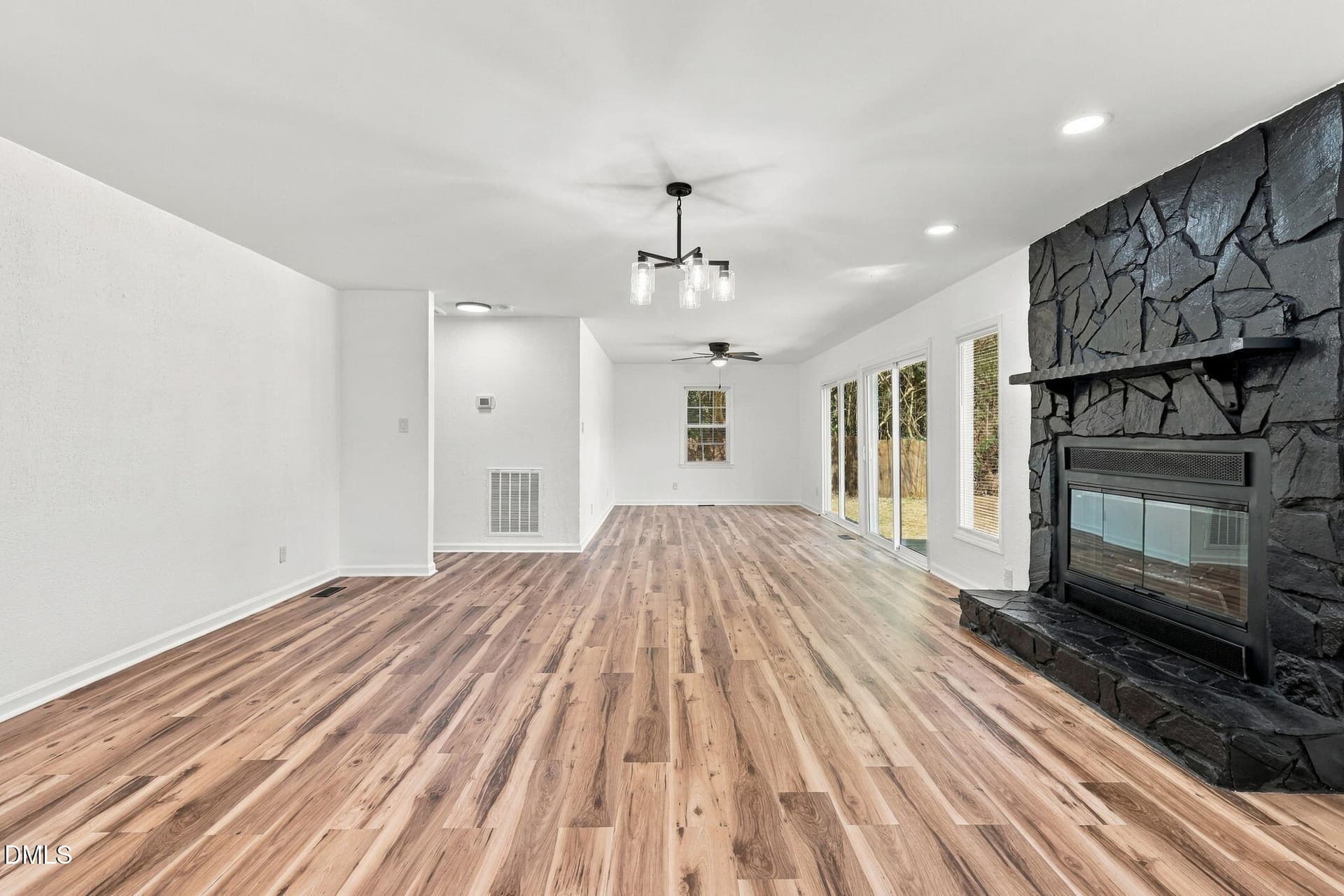 11-web-or-mls-AZ3A1447 - edited - 135 Eulon Loop, Raeford, NC 28376
