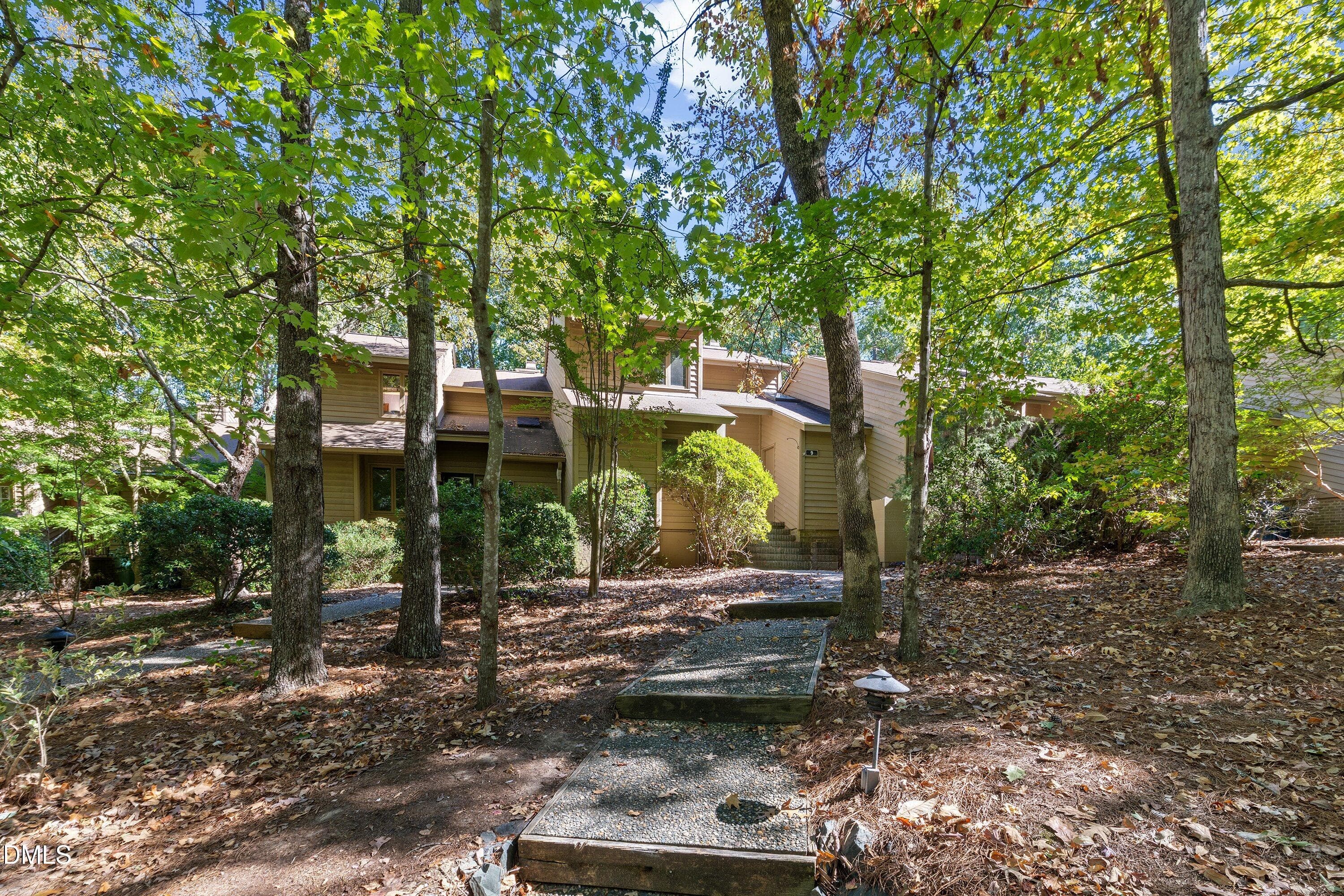 02-9 Creekview Ln_1392 - 9 Creekview Lane, Durham, NC 27705