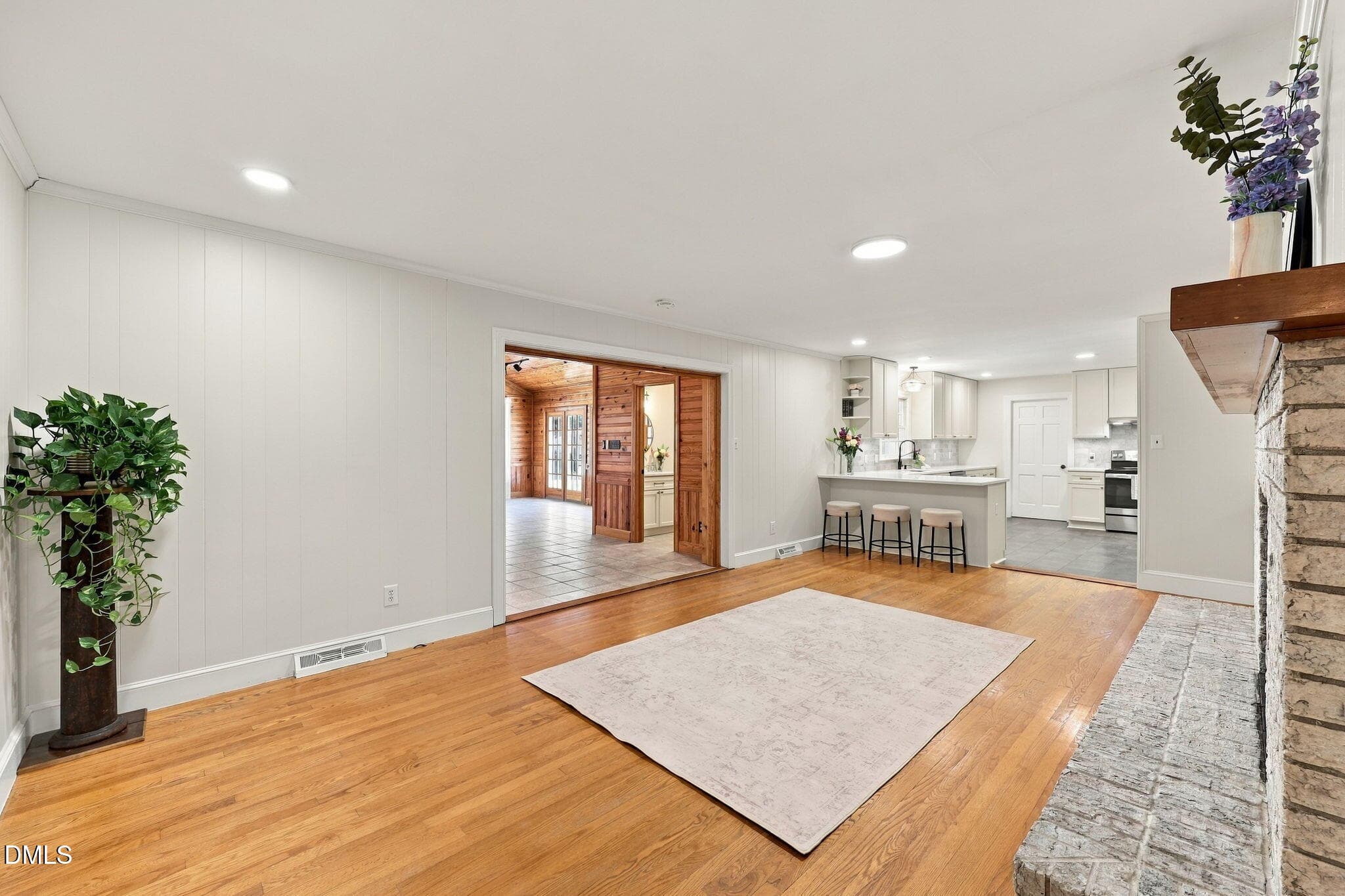 39-web-or-mls-IMG_2128 - 6700 Valley Lake Drive, Raleigh, NC 27612