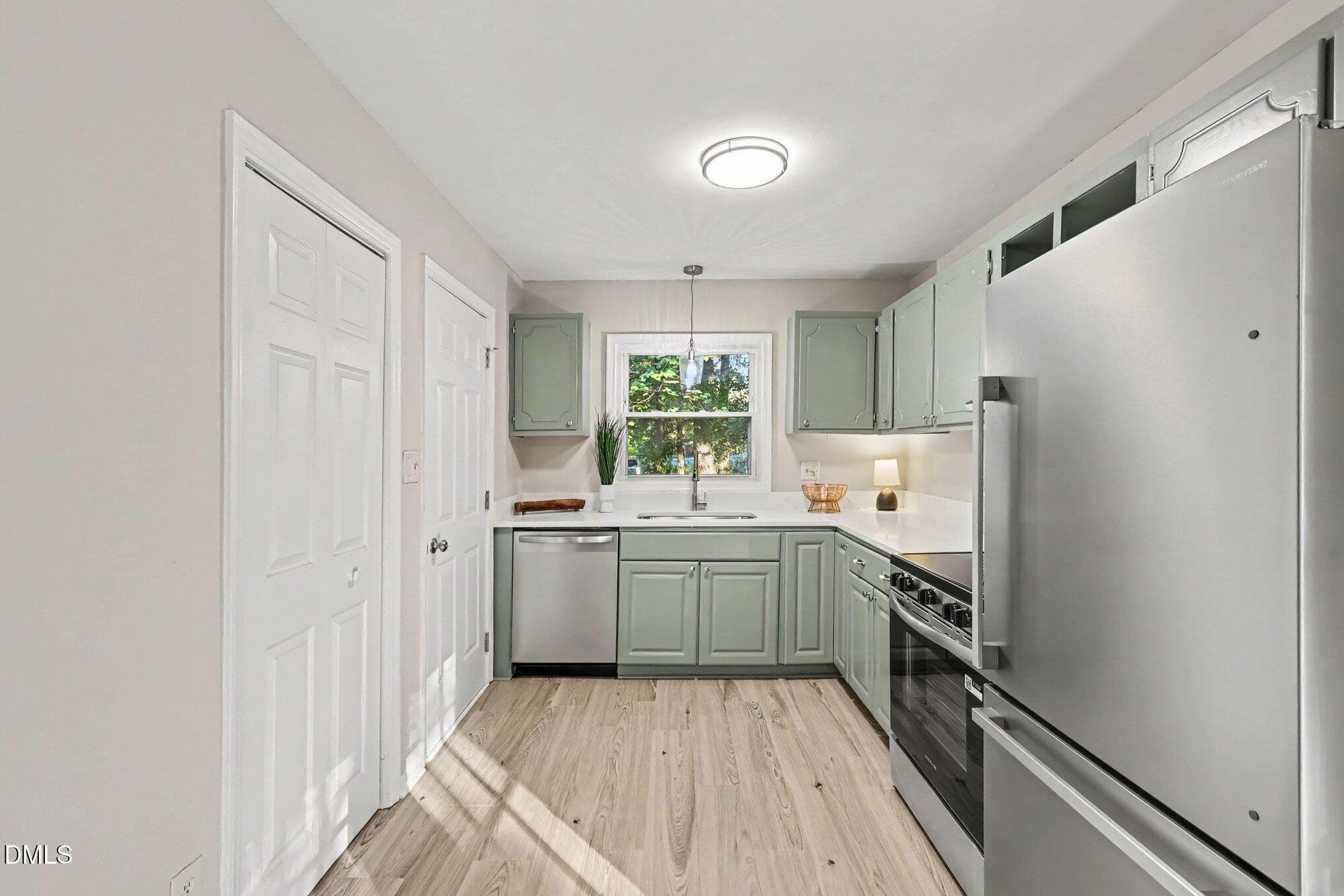 009_file_9018 - 7228 Ashley Drive, Raleigh, NC 27616