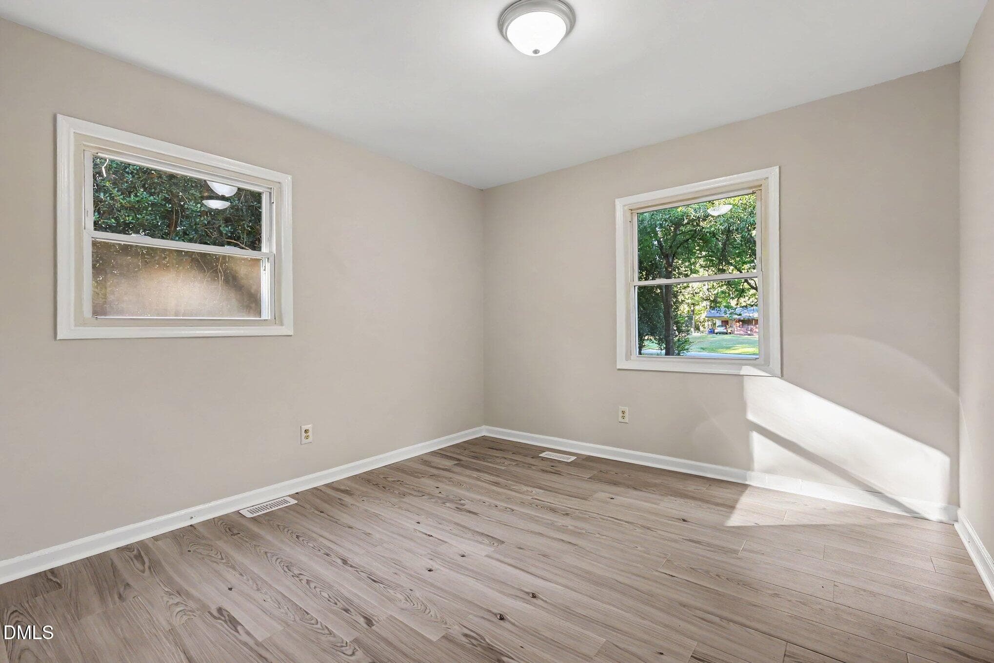013_file_8843 - 7228 Ashley Drive, Raleigh, NC 27616