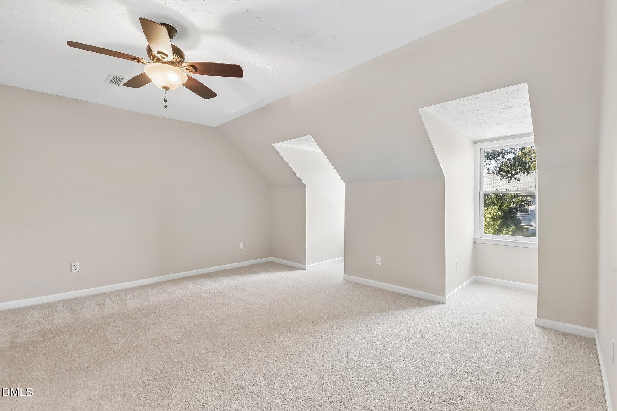 16-web-or-mls-Windy Hollow Ct-S2310-017 - 5616 Windy Hollow Court, Raleigh, NC 27609