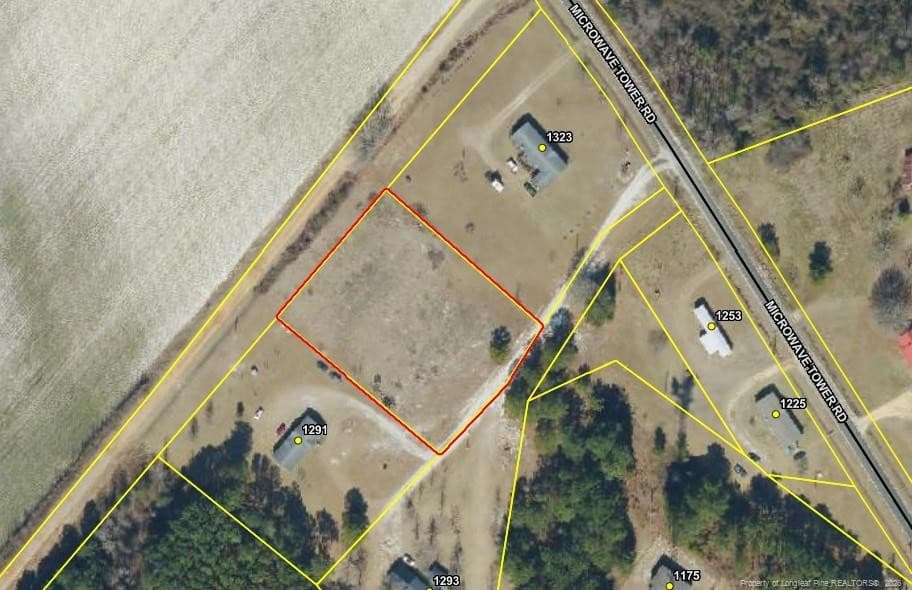 Photo 2 - 0 Microwave Tower Road, Roseboro, NC 28382