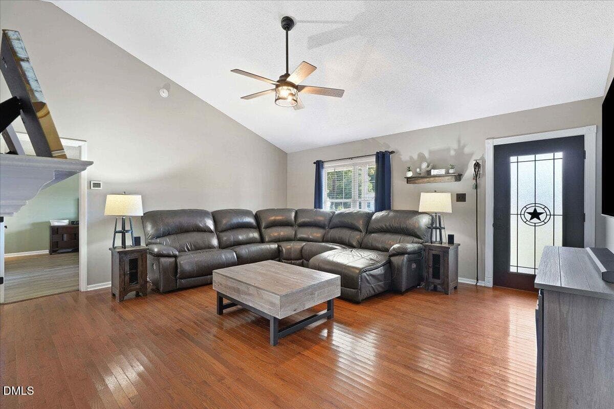 18-209 Davis Farm Dr-18 - 209 Davis Farm Drive, Selma, NC 27576