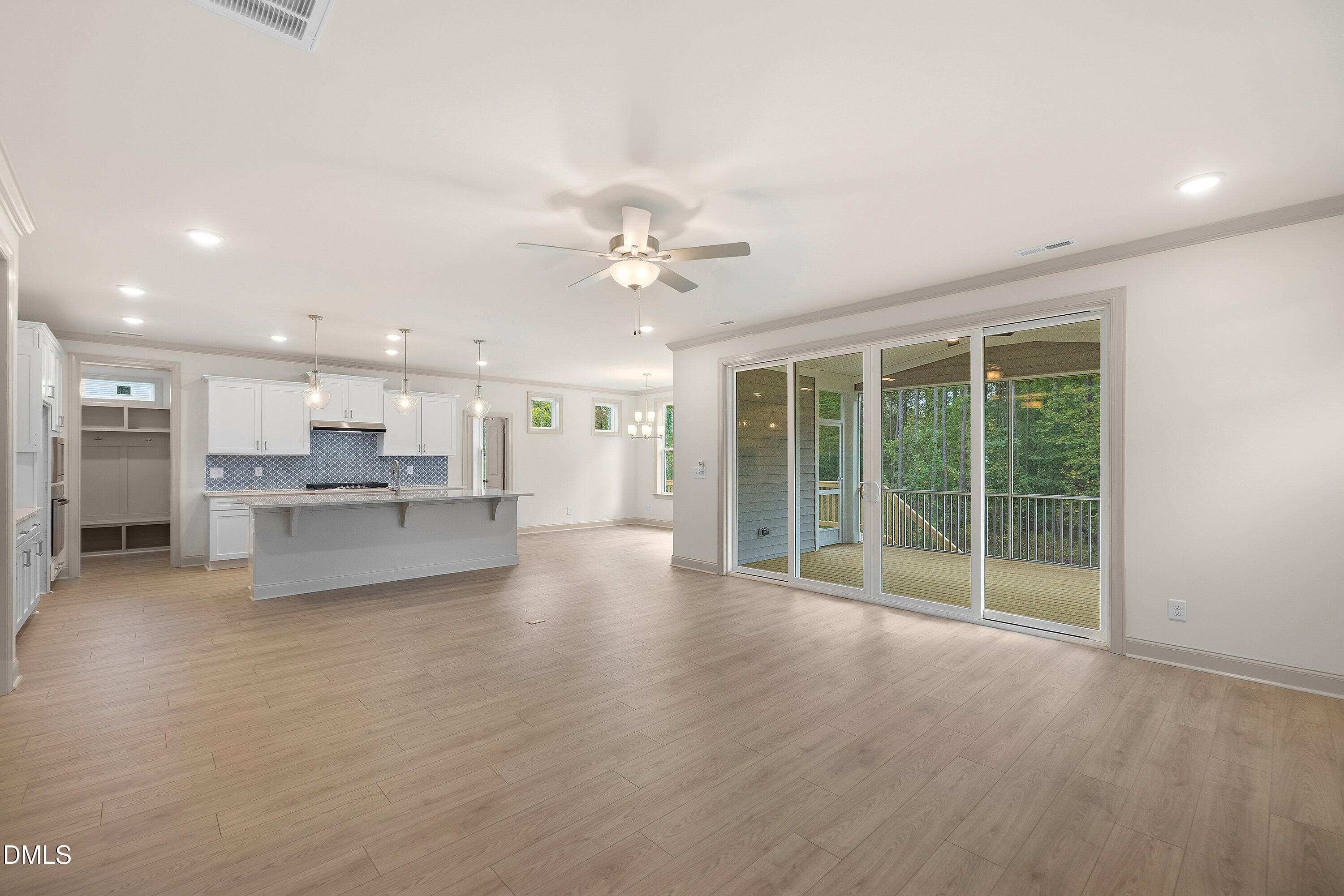 09-125 W Victoria_9604-v2 (9) - 125 W Victoria Ridge Drive 29, Selma, NC 27576