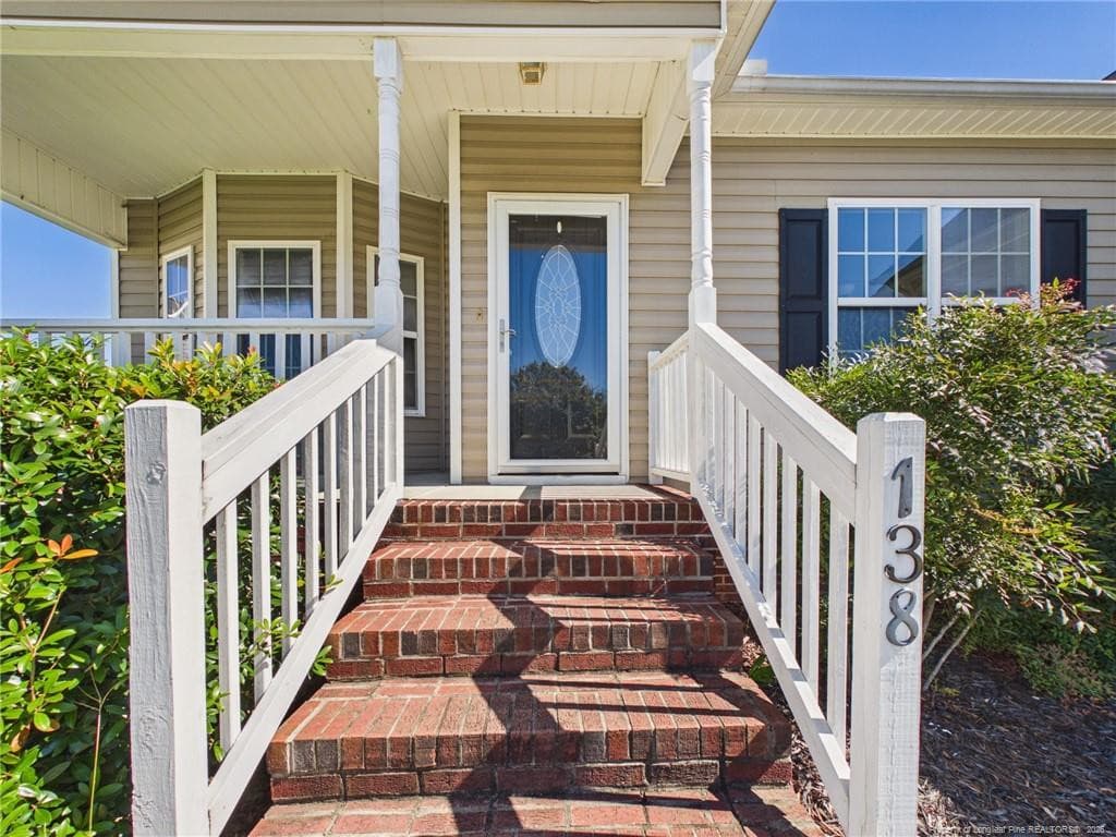 Photo 3 - 138 Crescent Drive, Raeford, NC 28376