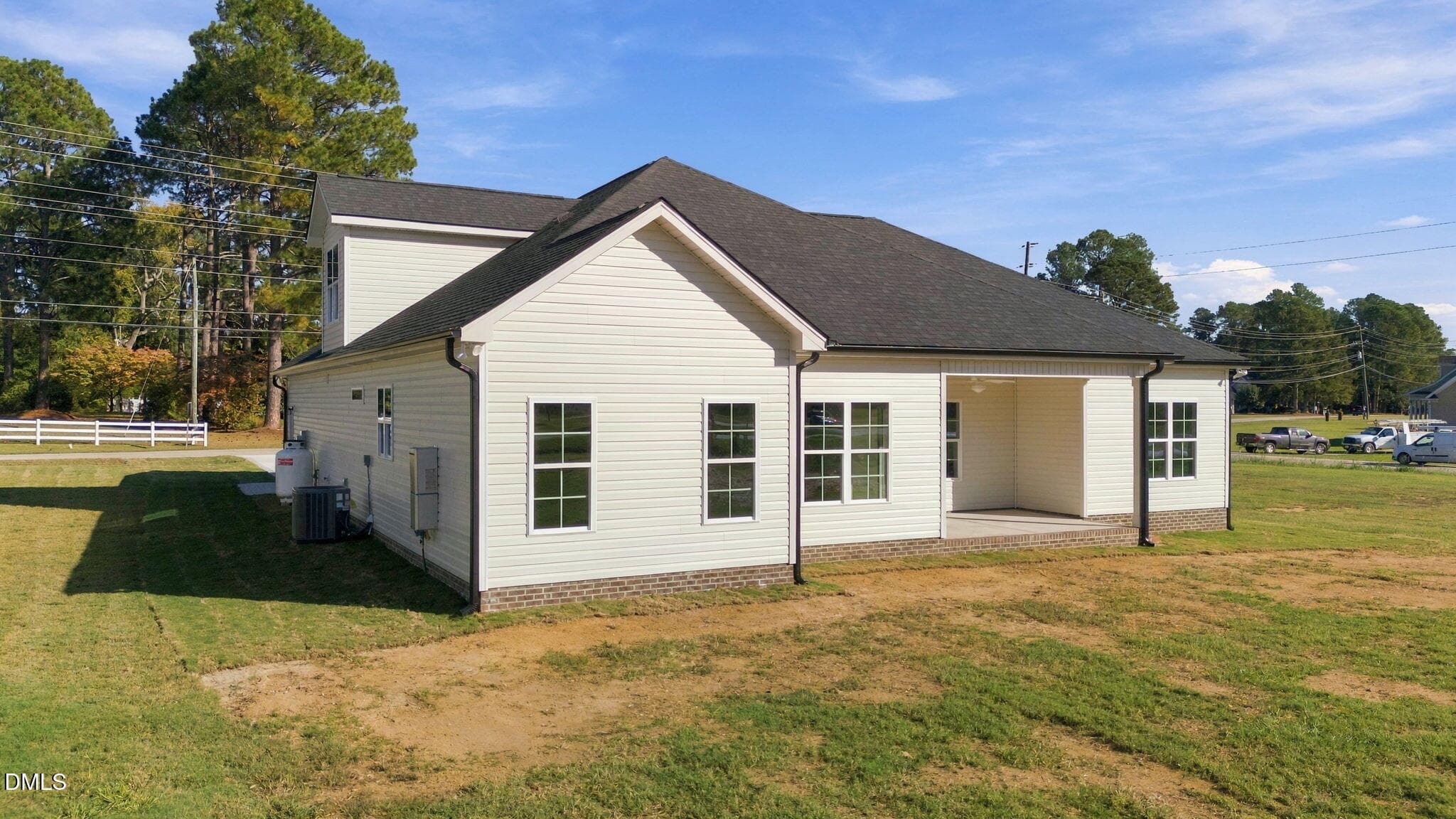 13-web-or-mls-DJI_20261021154749_0743_D - 1027 N Lincoln Street, Benson, NC 27504