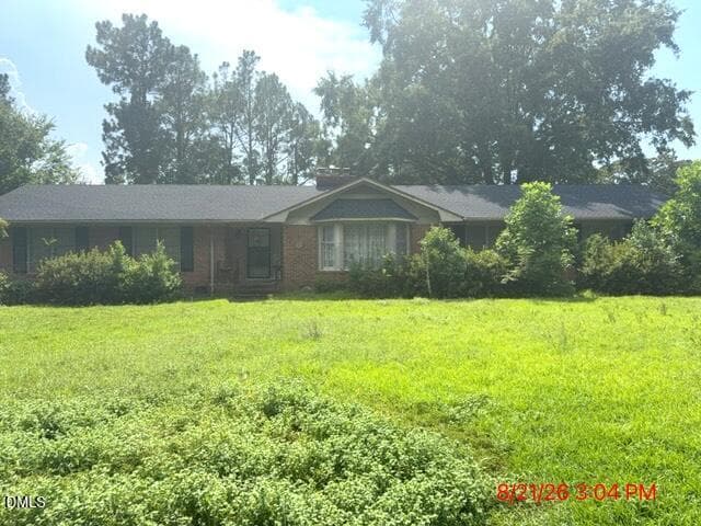 709 Frederick Avenue, Laurinburg, NC 28352