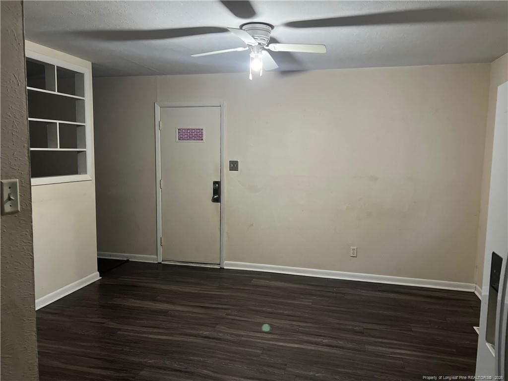 Photo 4 - 217 Lansdowne Road, Fayetteville, NC 28314