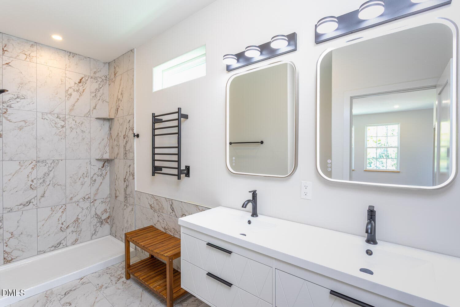 30 - Primary bath - 209 Freeman Street, Raleigh, NC 27601
