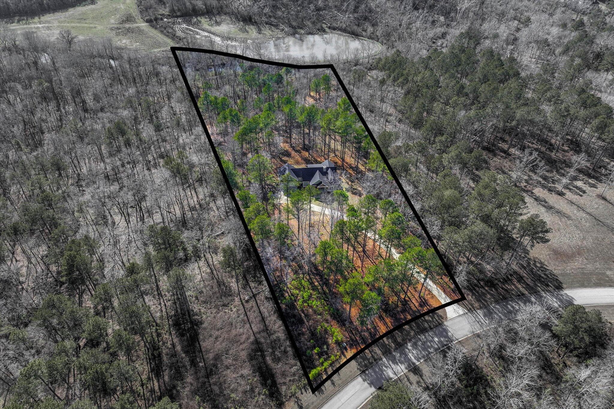 Single Family Residence at 955 Colonel Shaw's Way, North Augusta, SC 29860, photo 4 of 51