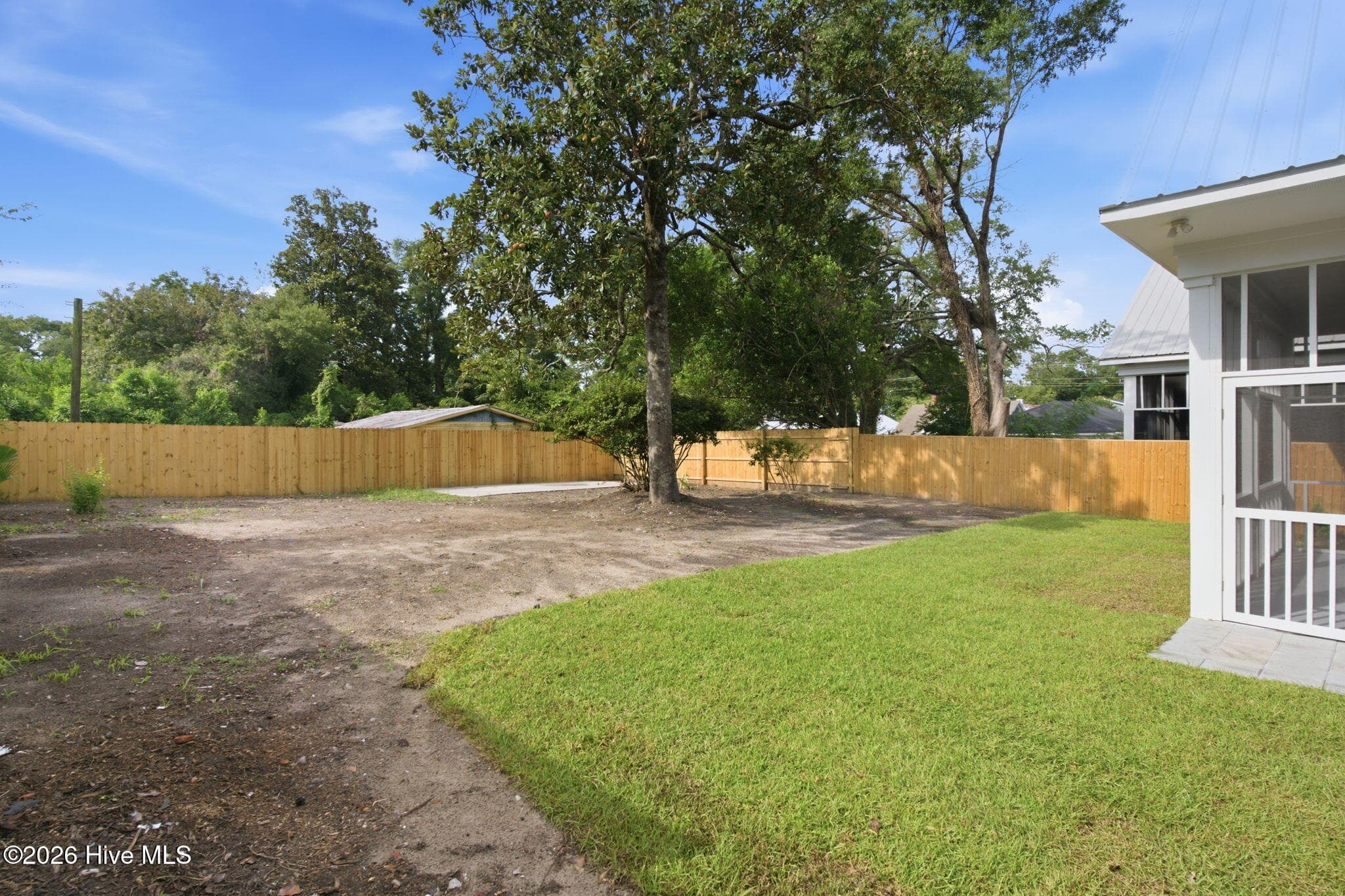 Single Family Residence at 512 Queen Street, Wilmington, NC 28401, photo 87 of 95