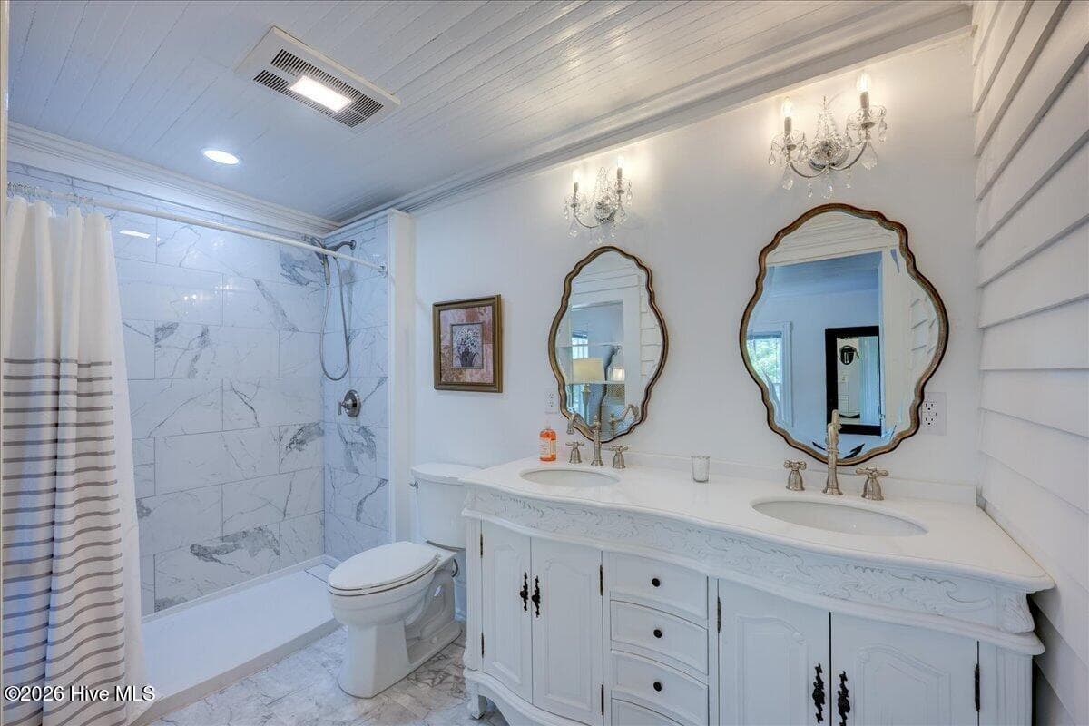 Primary bath - 405 Hancock Street, New Bern, NC 28560