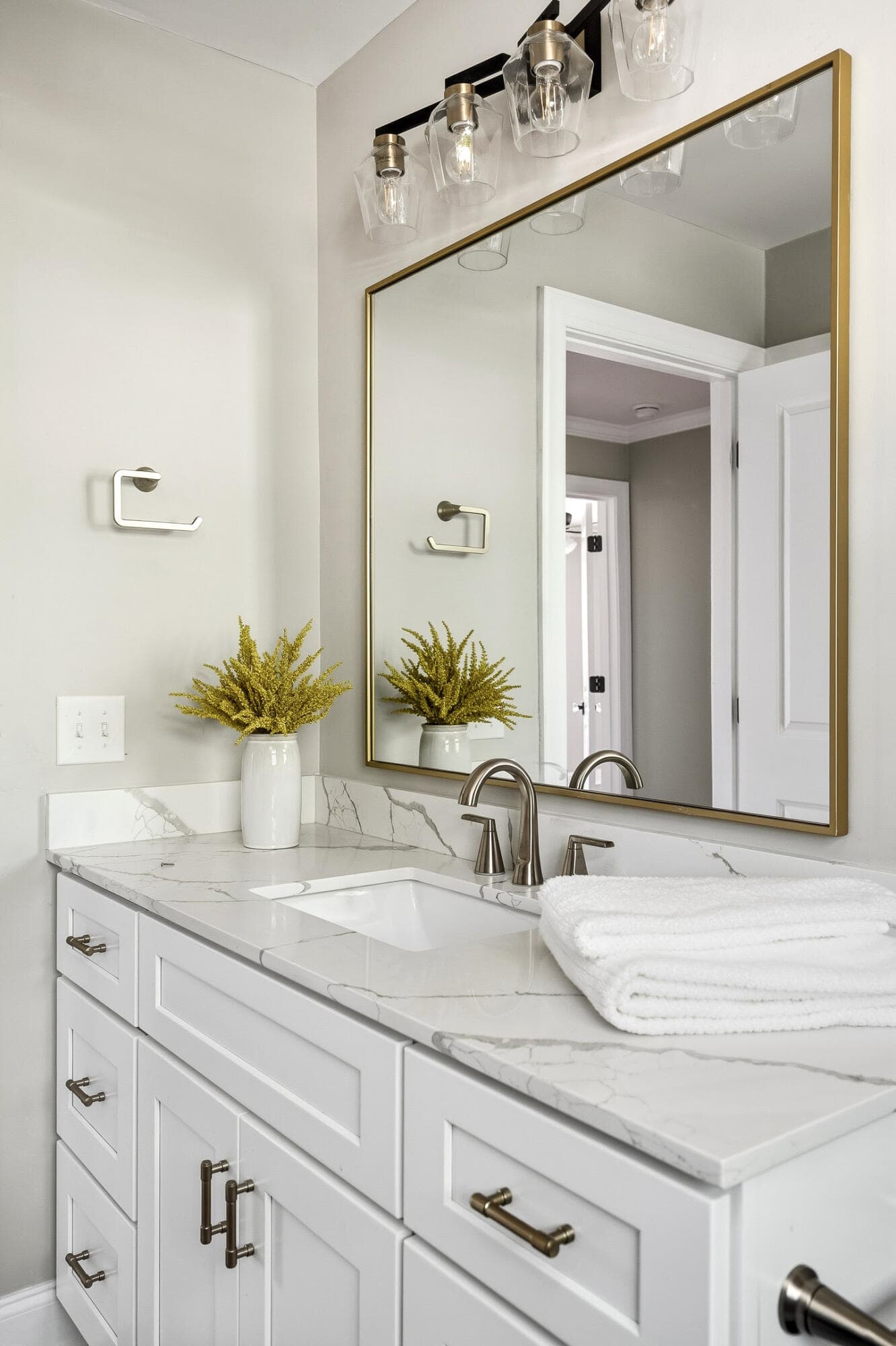 Single Family Residence at 302 Barnard Avenue, Aiken, SC 29801, photo 51 of 58