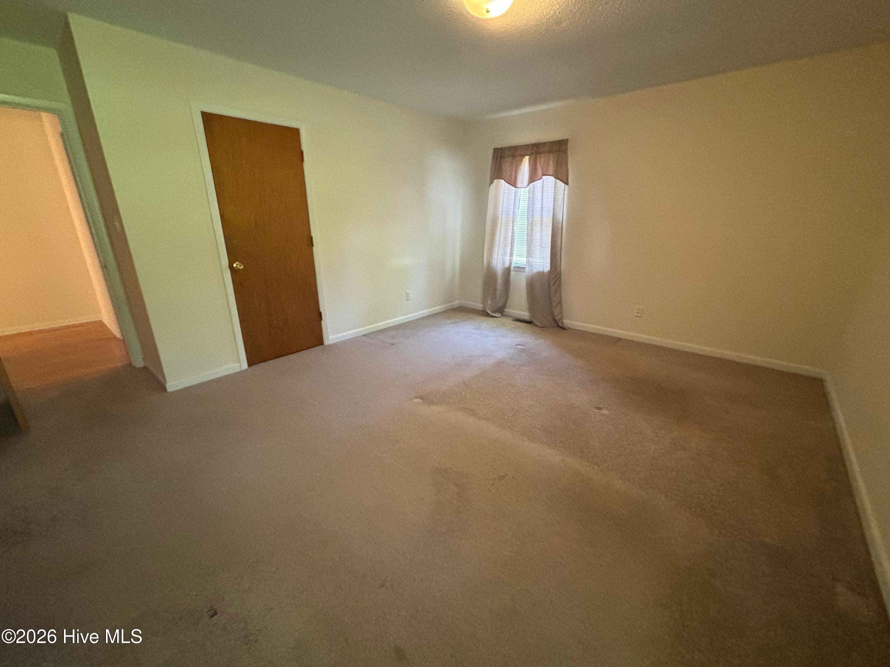 415 S Mcneil Street, Burgaw, NC 28425