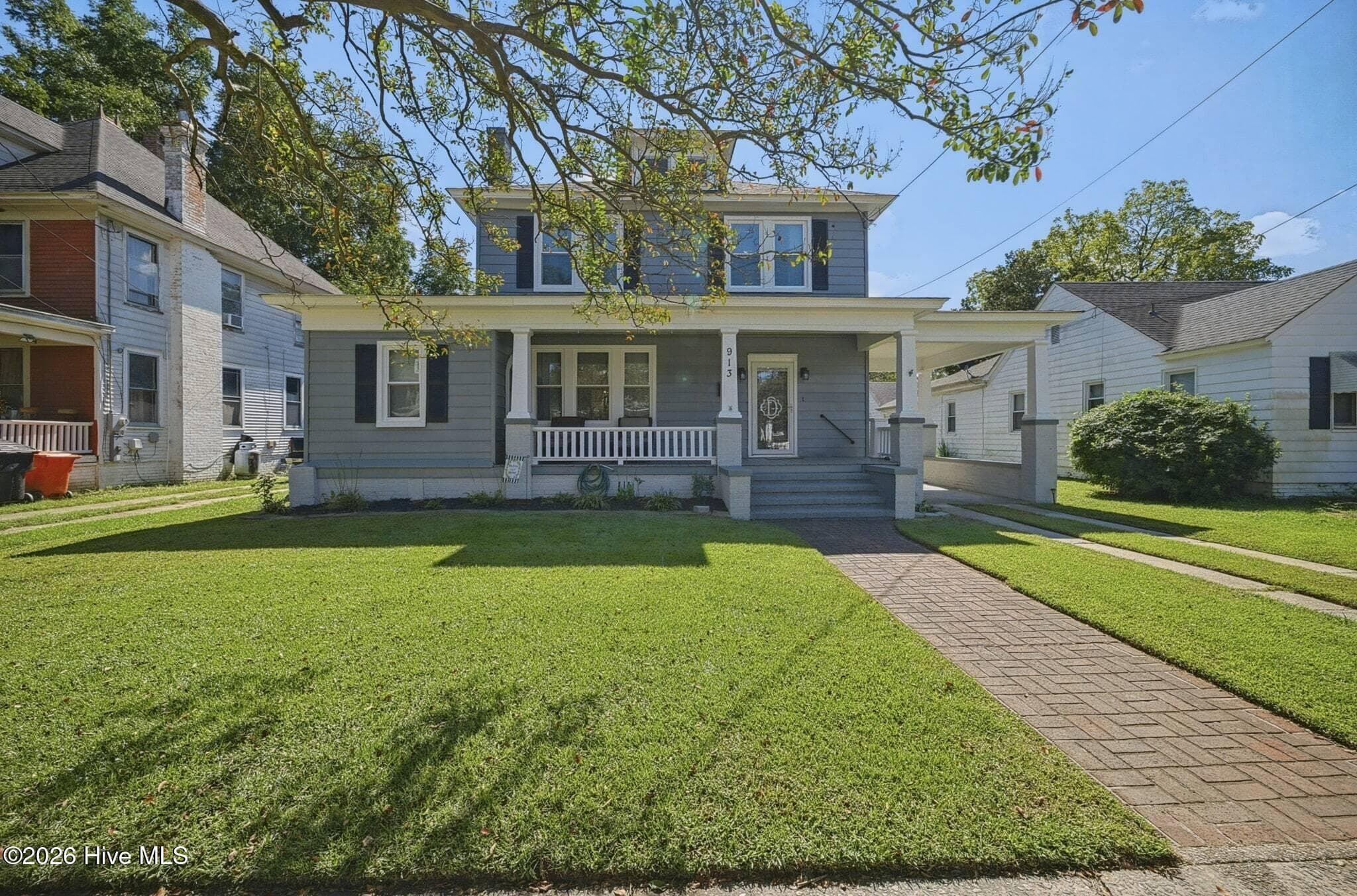 Single Family Residence at 913 W Church Street, Elizabeth City, NC 27909, photo 5 of 99