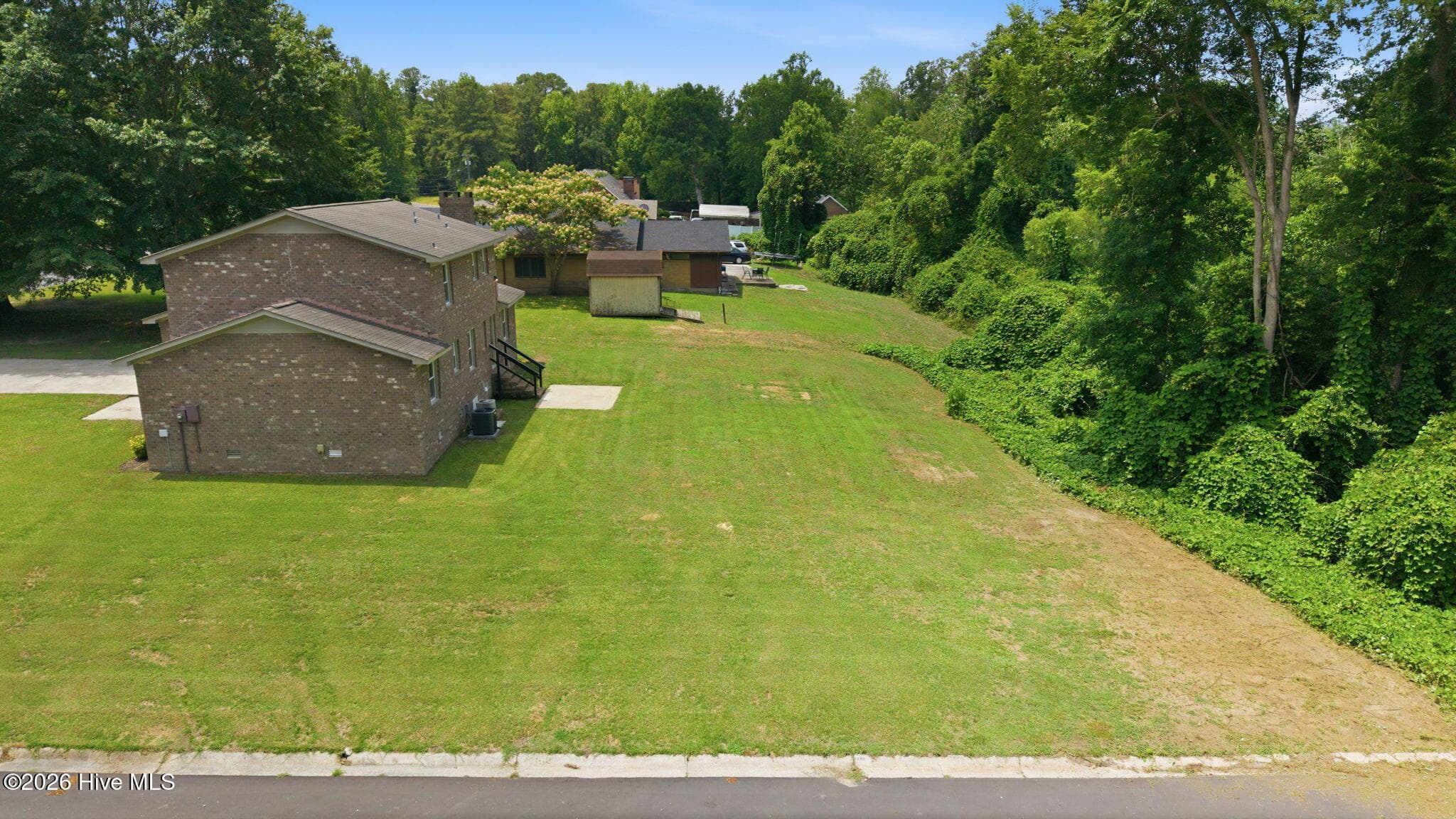 Single Family Residence at 2804 Hodges Road, Kinston, NC 28504, Kinston, photo 4 of 4