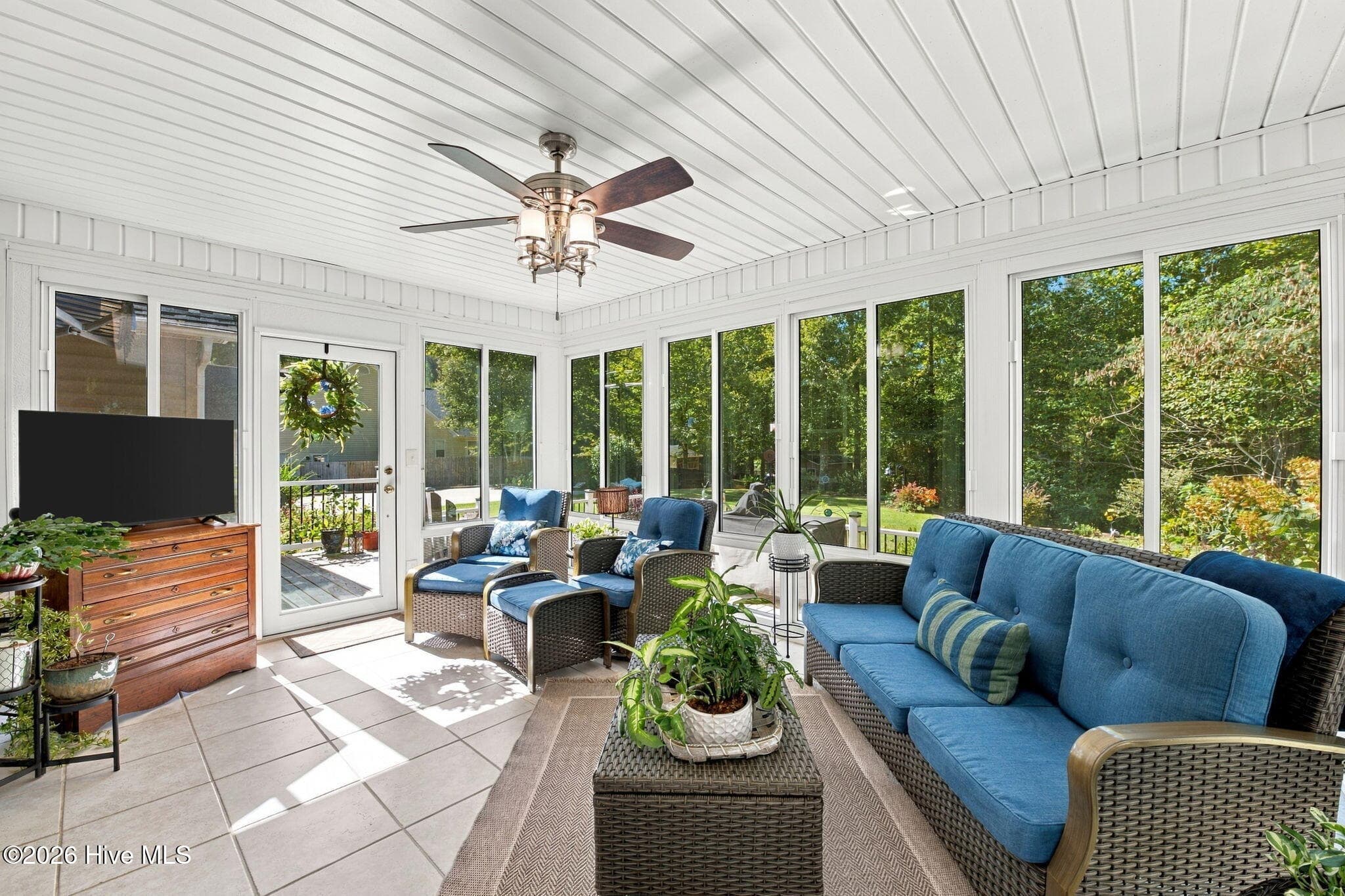 SUNROOM - 100 Fern Court, New Bern, NC 28562
