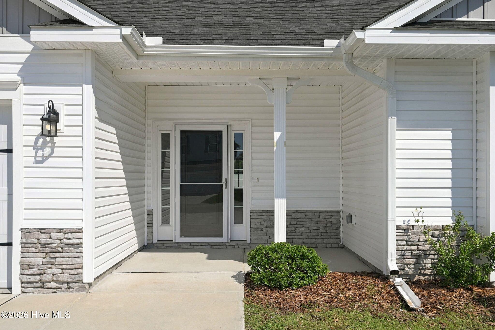 Single Family Residence at 744 Greenwich Place, Richlands, NC 28574, photo 3 of 54
