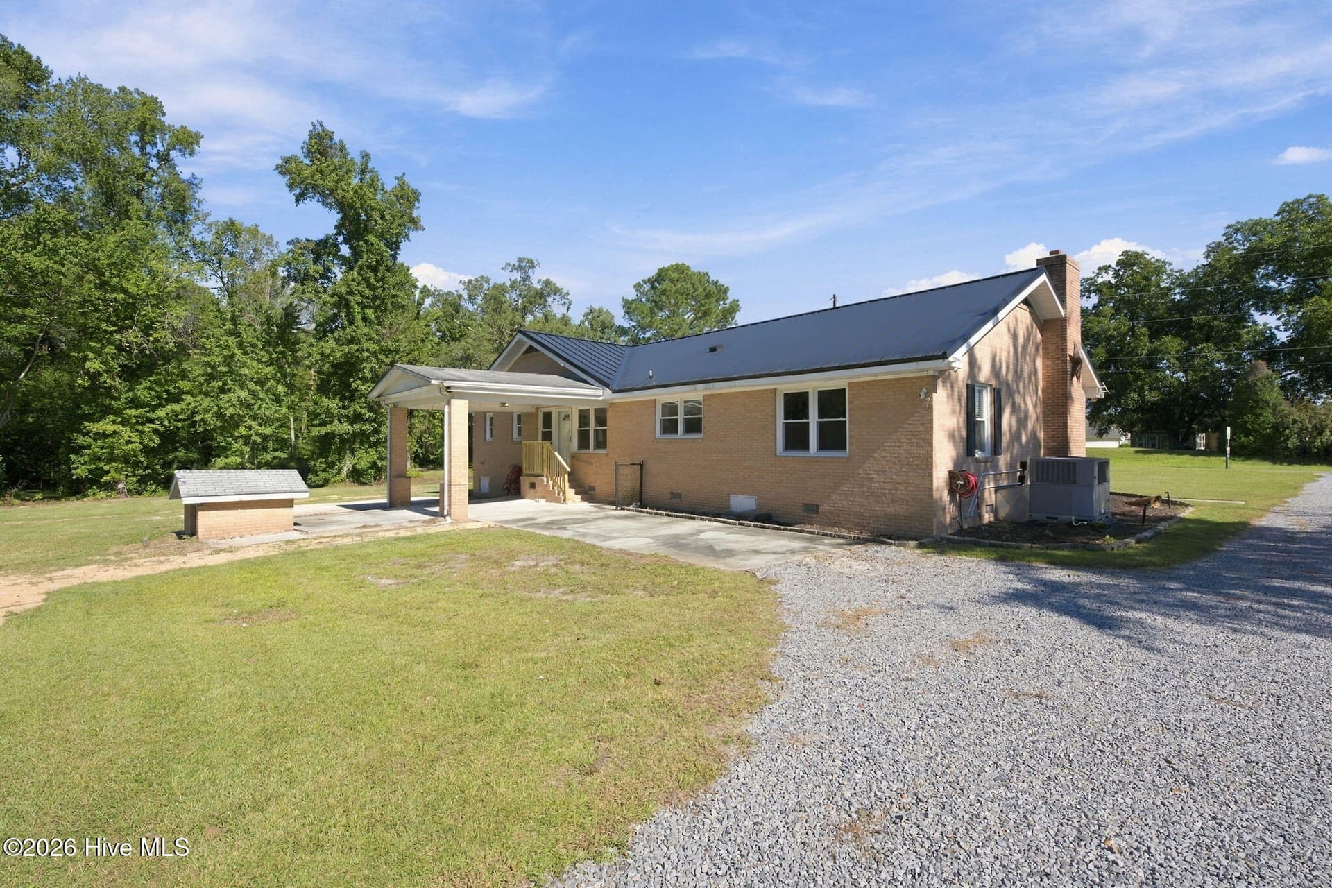 side/ back of house - 1405 Antioch Road, New Bern, NC 28560