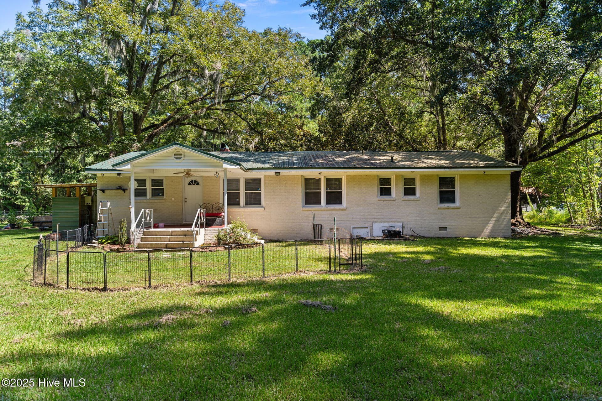 Single Family Residence at 1601 Midway Road SE, Bolivia, NC 28422, photo 33 of 49