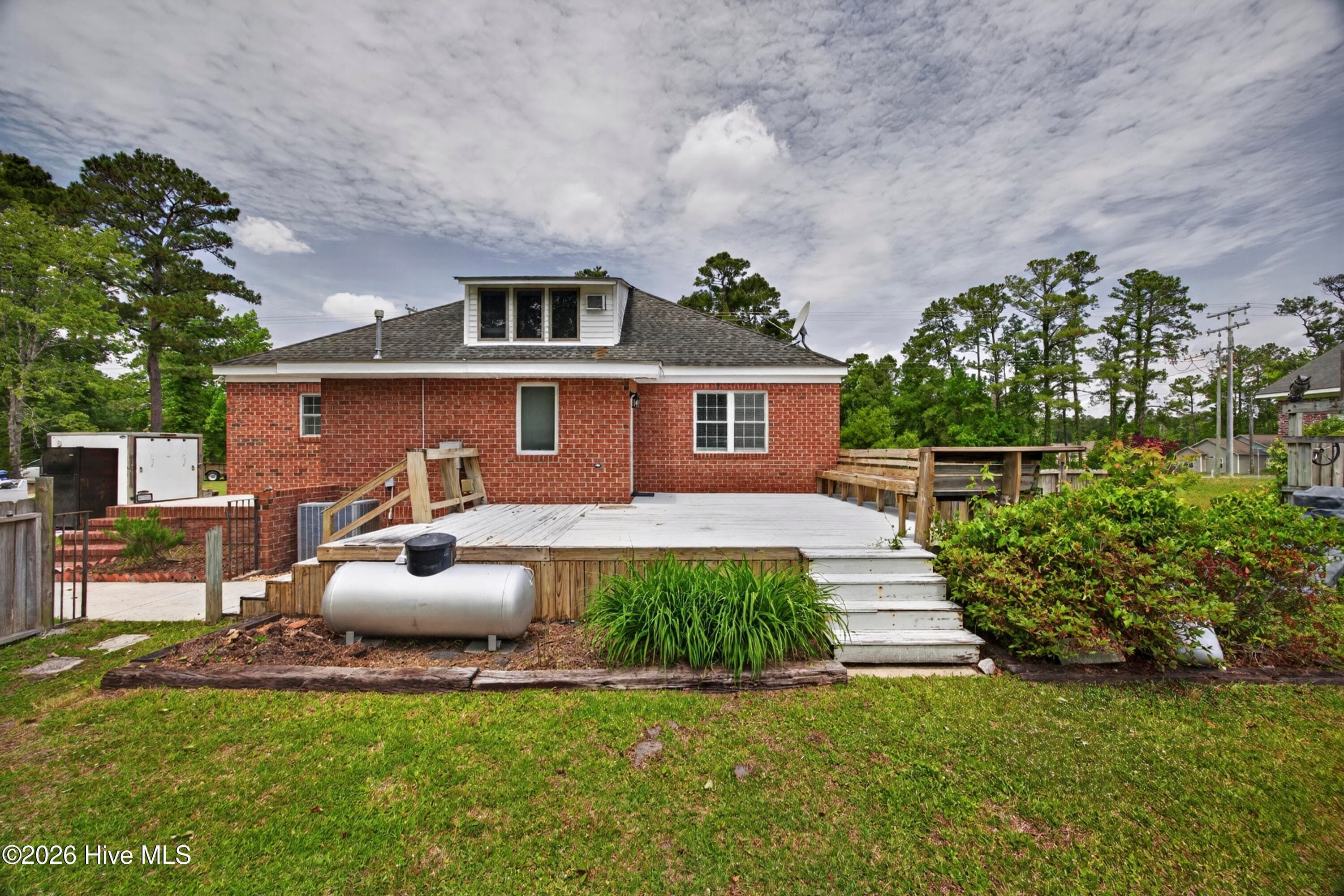 Single Family Residence at 575 Island Creek Road, Rocky Point, NC 28457, photo 45 of 53