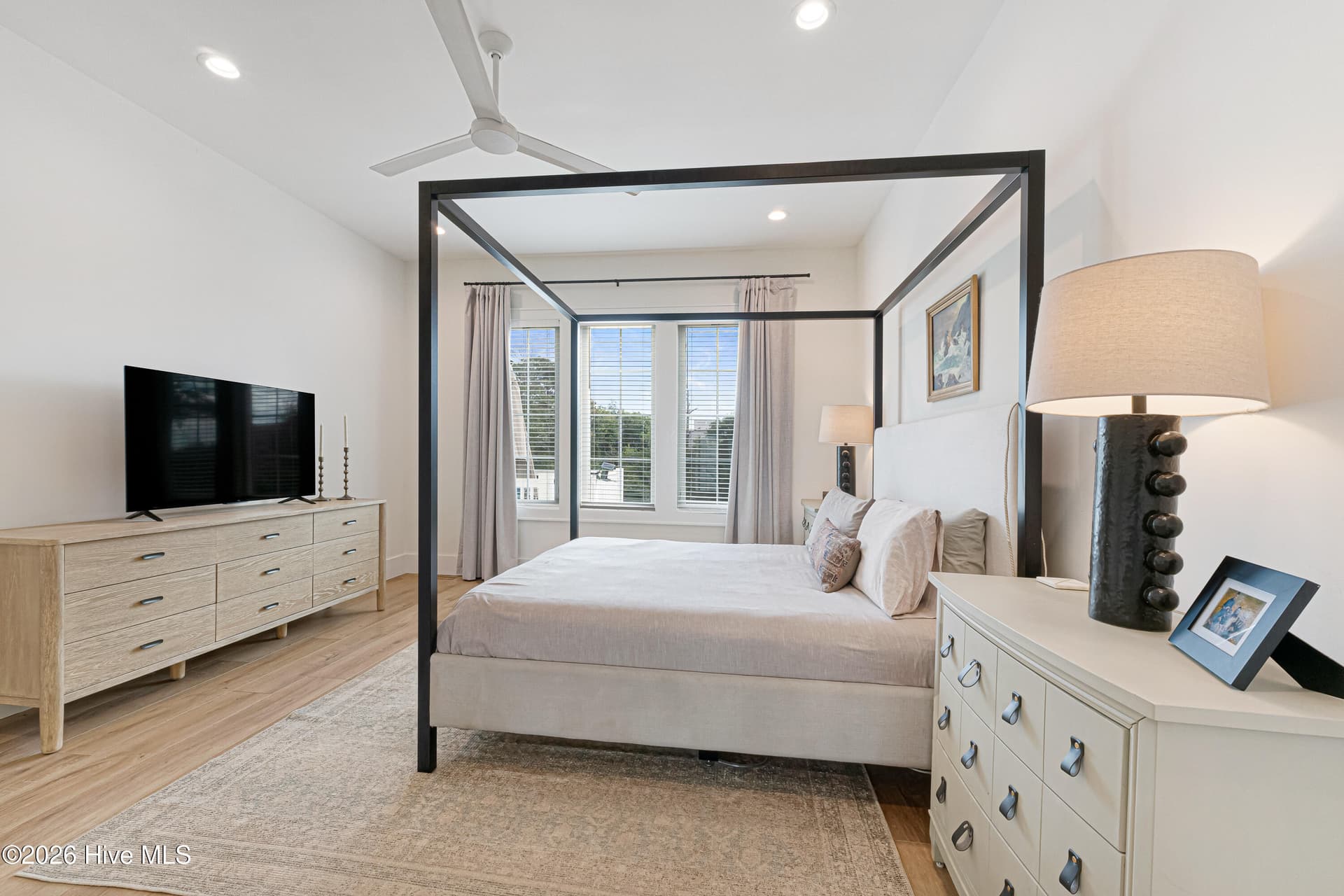Single Family Residence at 8807 Edgewater Court, Emerald Isle, NC 28594, photo 20 of 89