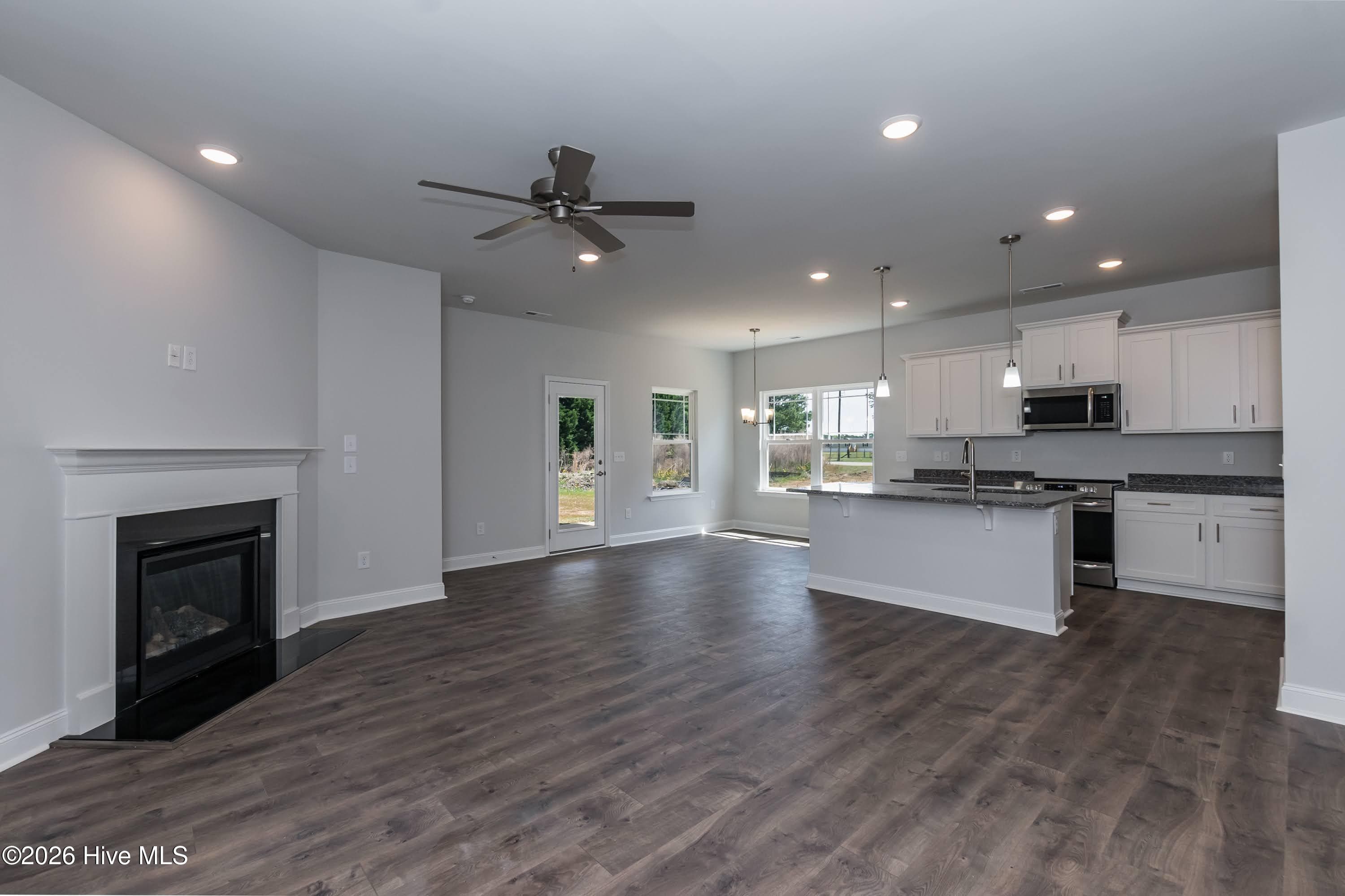 Single Family Residence at 949 Willow Place SW, Calabash, NC 28467, photo 12 of 38
