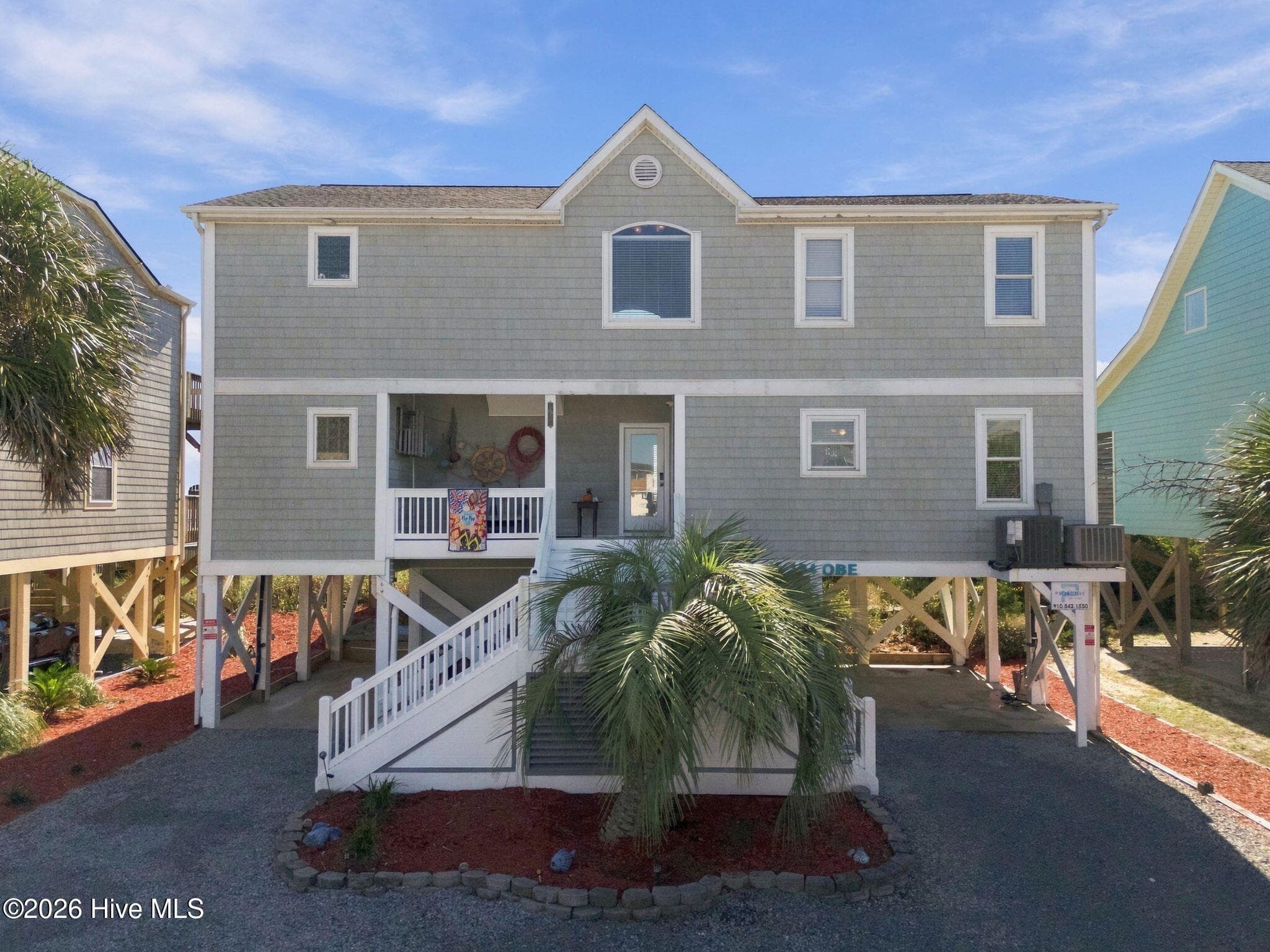 134 Ocean Boulevard E, Holden Beach, NC 28462