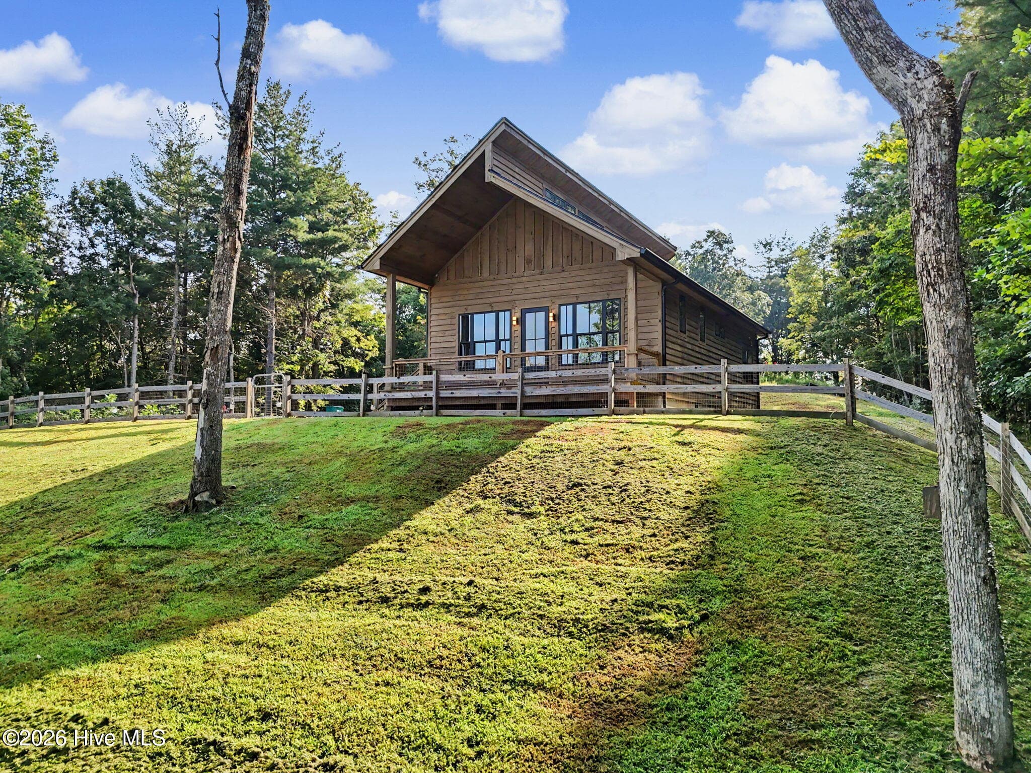 Single Family Residence at 60 Oak Forest Circle, Hayesville, NC 28904, Hayesville, photo 3 of 53