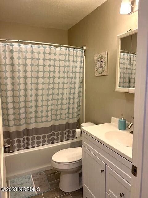 Single Family Residence at 210 N First Avenue, New Bern, NC 28560, photo 13 of 31