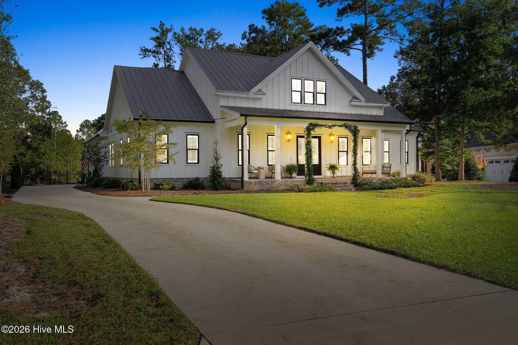 Single Family Residence at 190 Englewood Court SE, Bolivia, NC 28422, photo 3 of 100