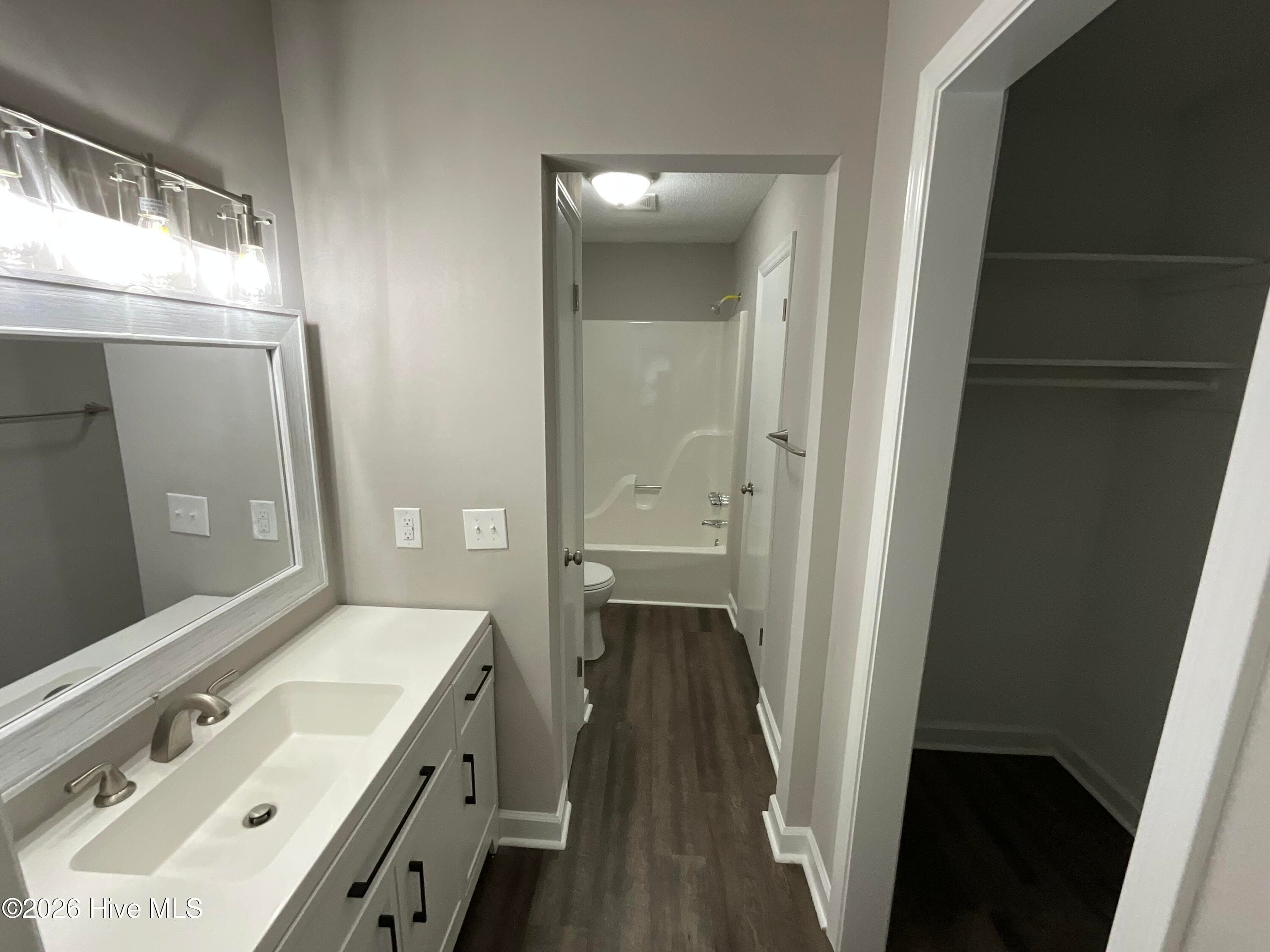 Single Family Residence at 3203 Gordon Drive, Greenville, NC 27834, photo 13 of 20