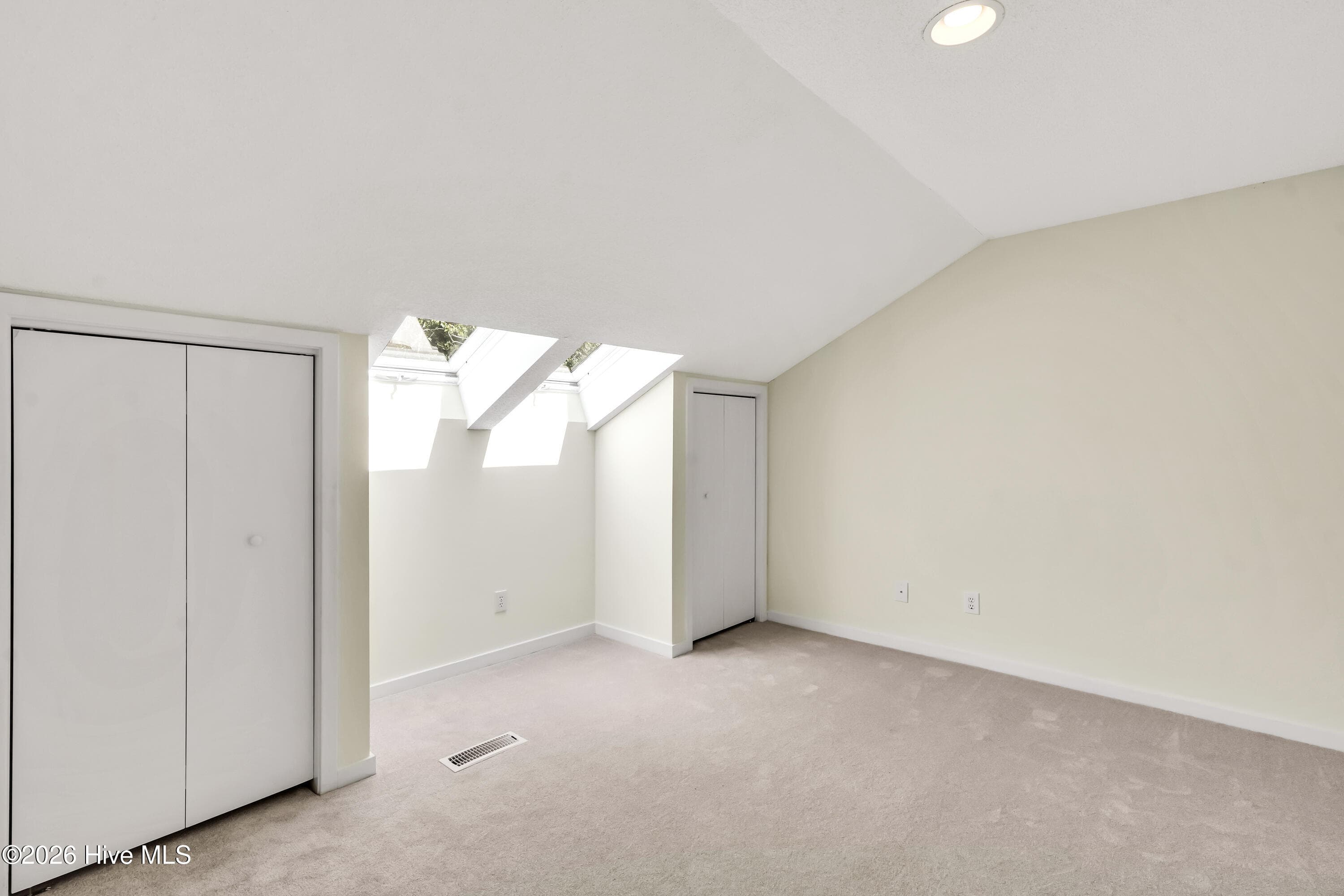 Townhouse at 1433 Villa Place E, Wilmington, NC 28409, photo 31 of 53