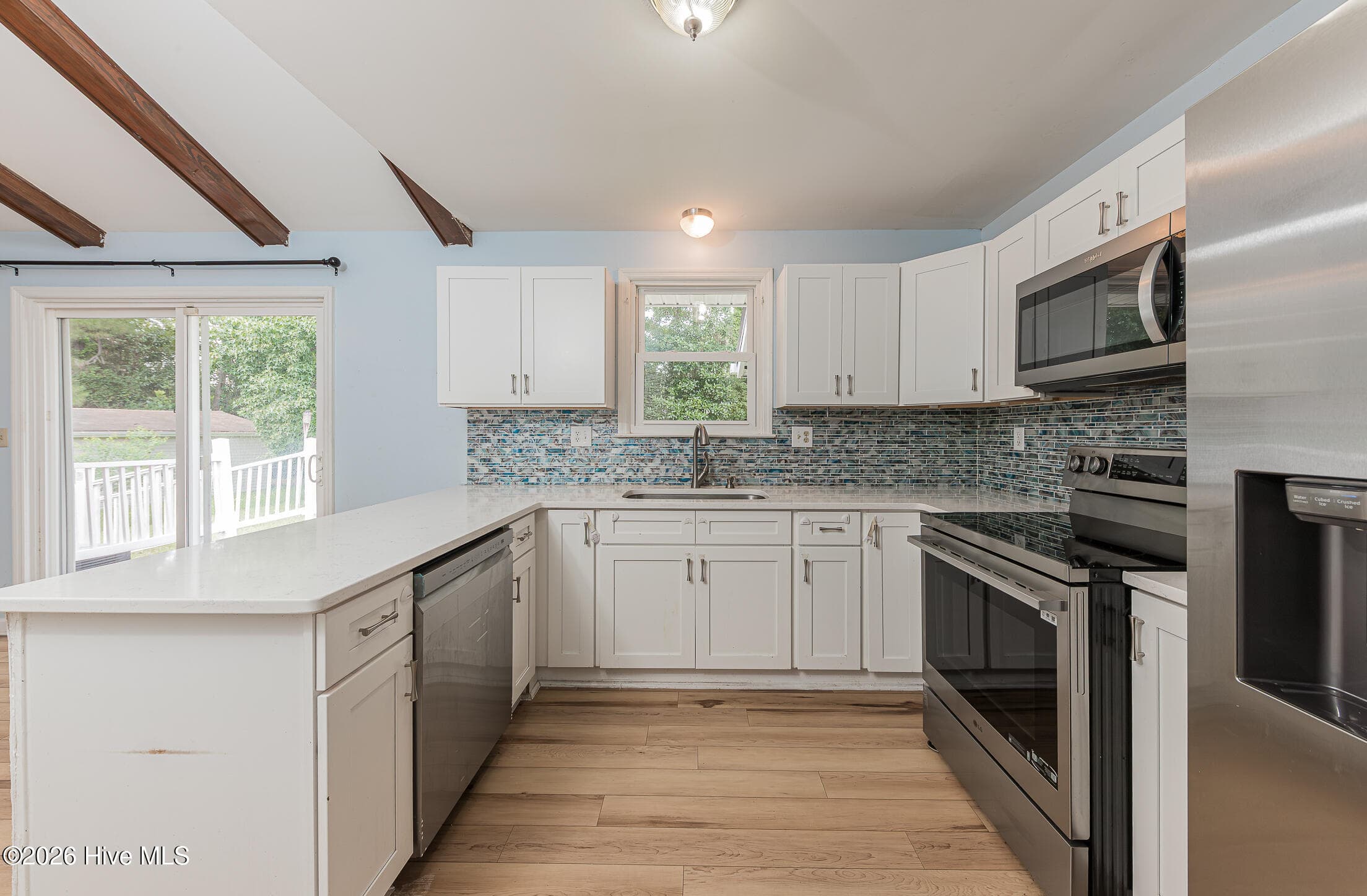 Single Family Residence at 102 Lionel Avenue, Jacksonville, NC 28540, photo 27 of 77