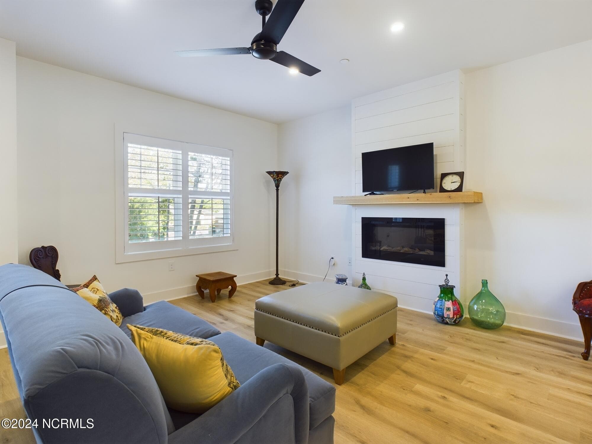 Living room-view1 - 129 Lexington Lane, Southern Pines, NC 28387